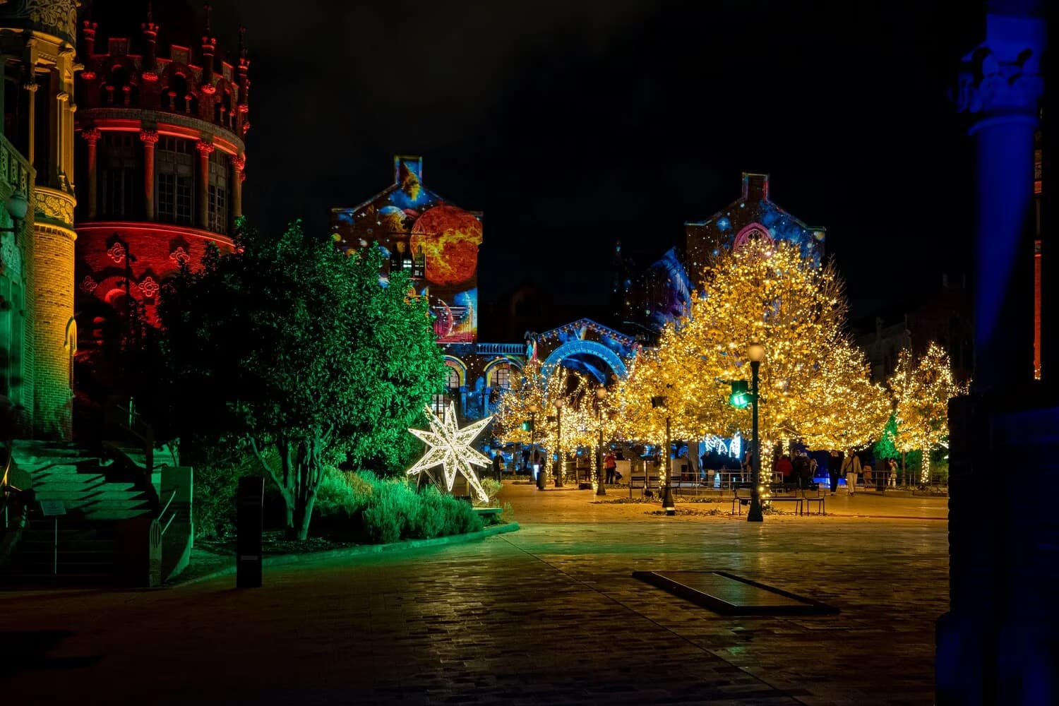 Barcelona Christmas Shopping: Passeig de Gràcia + VAT Refunds